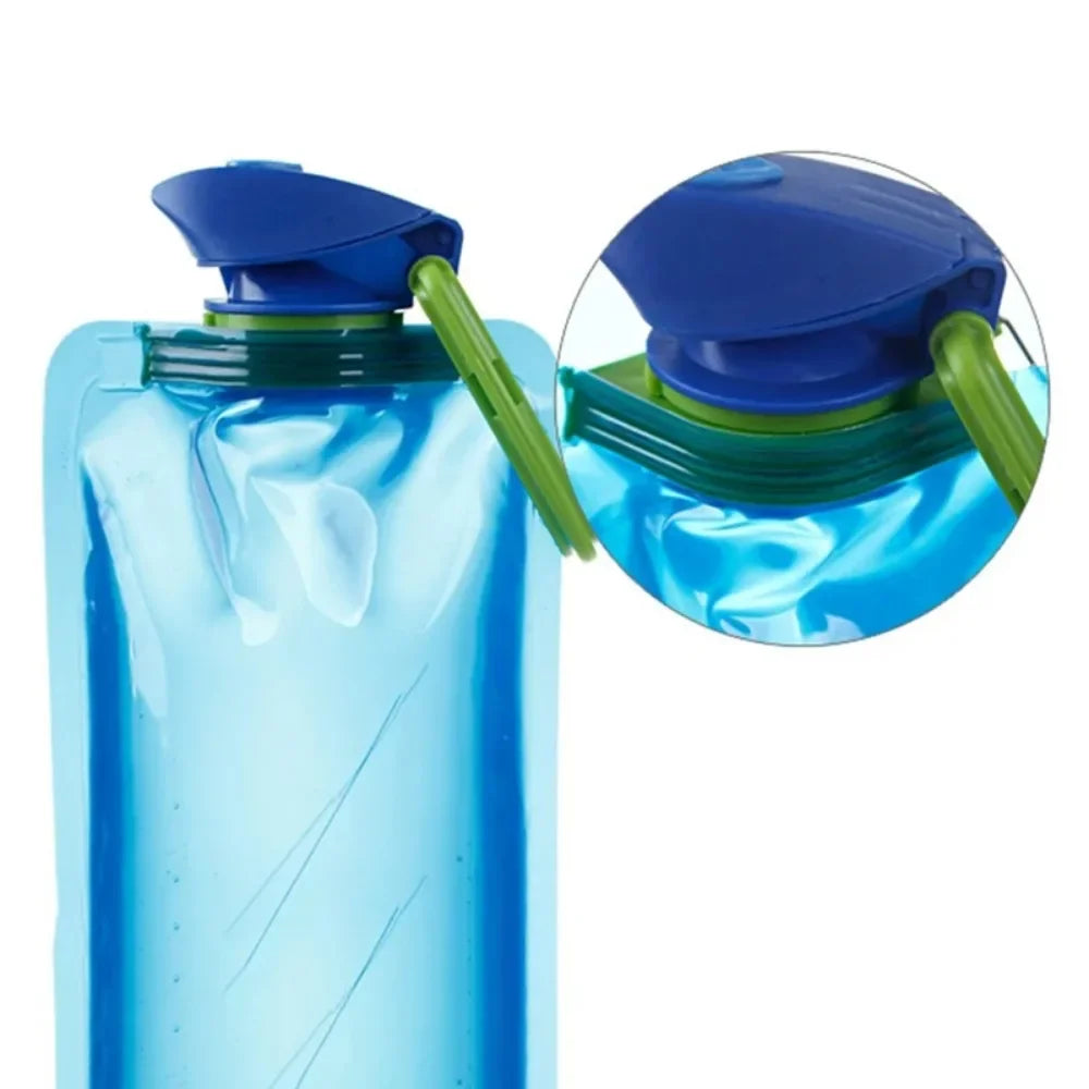 Foldable Reusable Water Bottle - Flexible Soft Flask with Carabiner Clip, Ideal for Travel and Outdoor Sports Hydration Needs