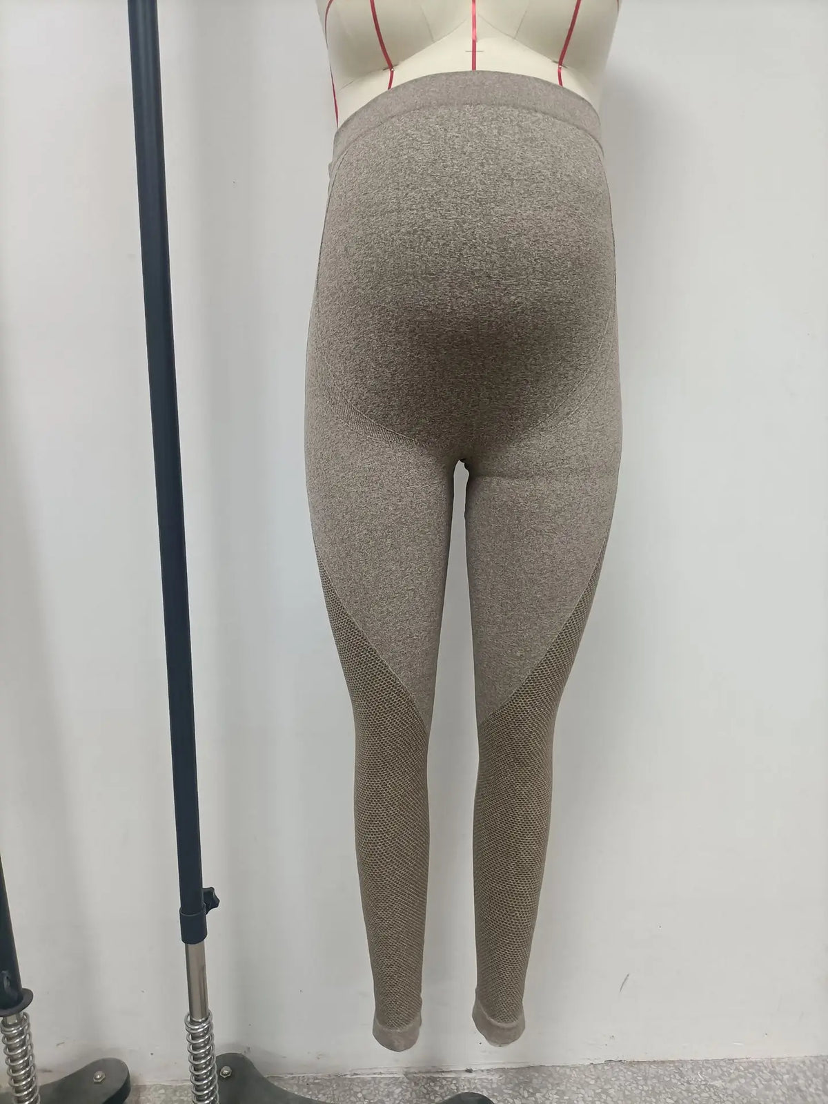 Pregnant women's yoga pants Cotton Maternity Legging Spring Casual Skinny Pants Clothes for Pregnant Women Autumn Pregnancy